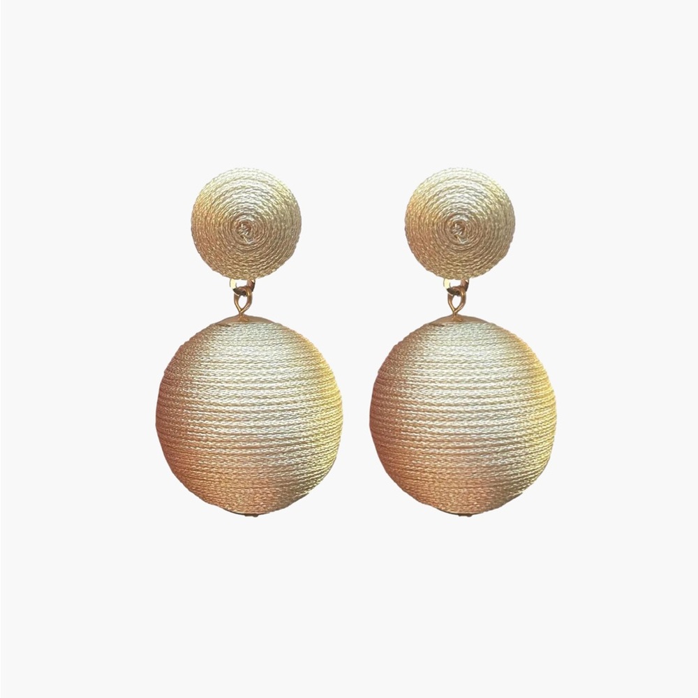 NEW Chic gold woven Pom Pom earrings - Picture 1 of 2